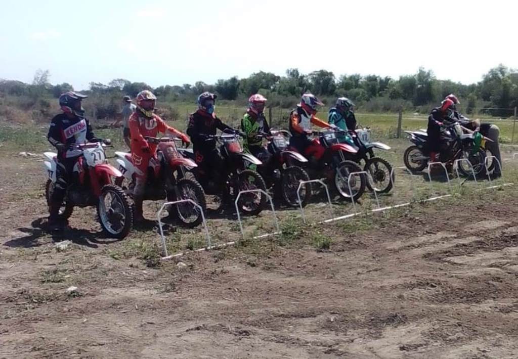 Exitoso encuentro de Motocross en el Puerto Reconquista