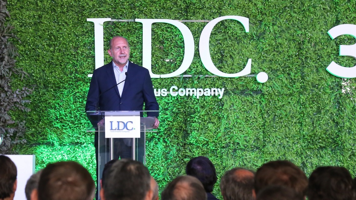 Perotti participó del 30° aniversario del Complejo Agroindustrial General Lagos-Dreyfus