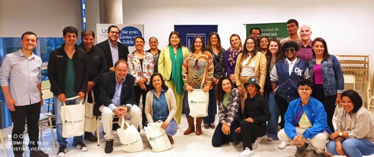 Visita universitaria internacional en Reconquista