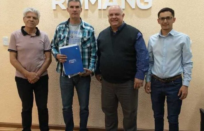 Romang firma convenio con el programa Incluir