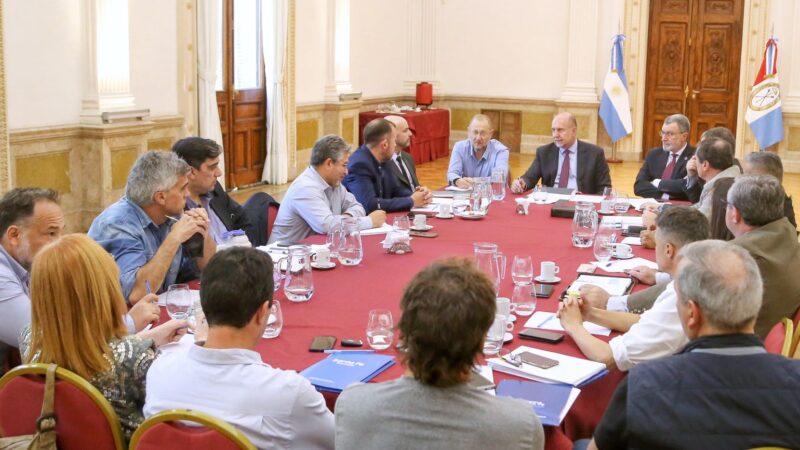 Perotti se reunió con los ministerios de Seguridad, Desarrollo Social y Gestión Pública