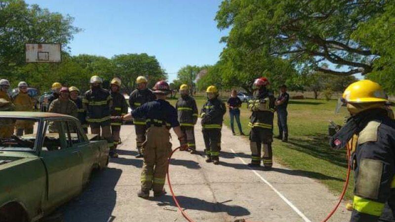 Bomberos de Malabrigo se capacitaron en Alejandra