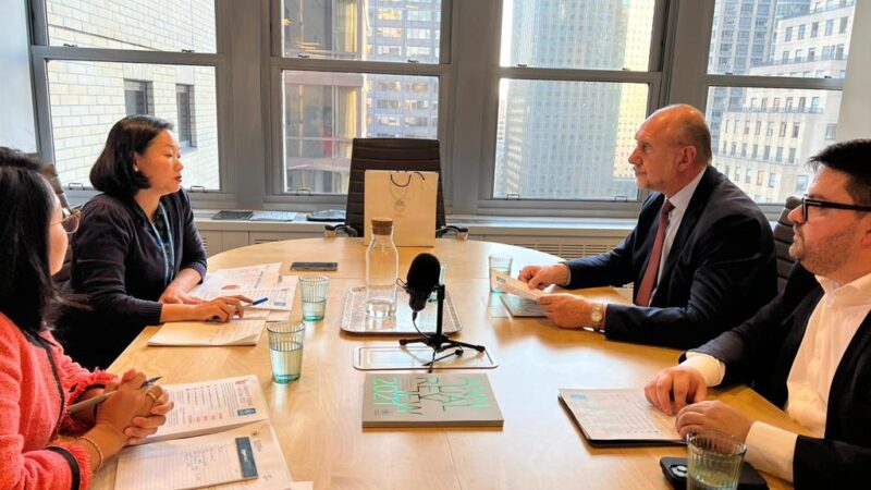 El gobernador Perotti se reunió con Naciones Unidas para hablar de la provisión de alimentos