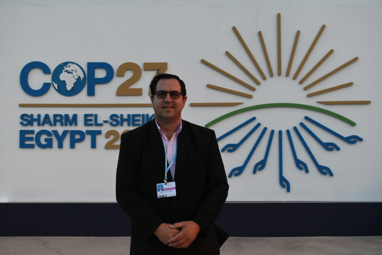 Enri Vallejos viaja a Washington para partipar de un foro internacional