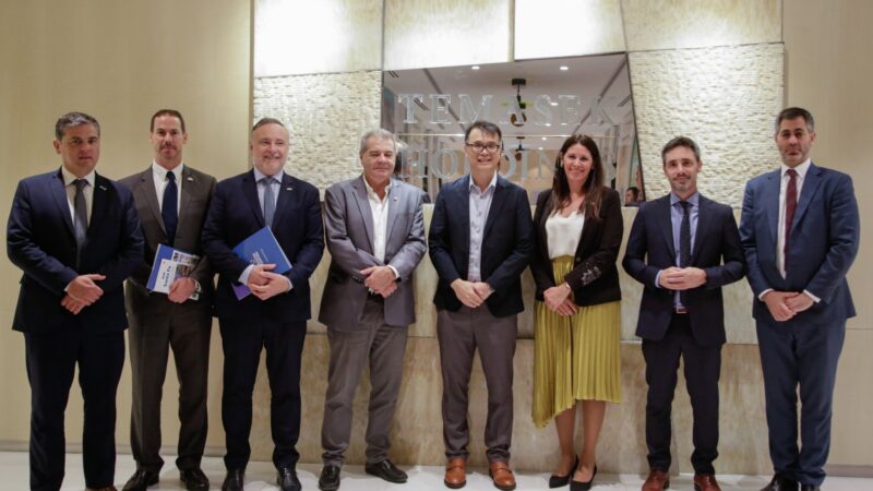 Santa Fe en la misión comercial a Singapur