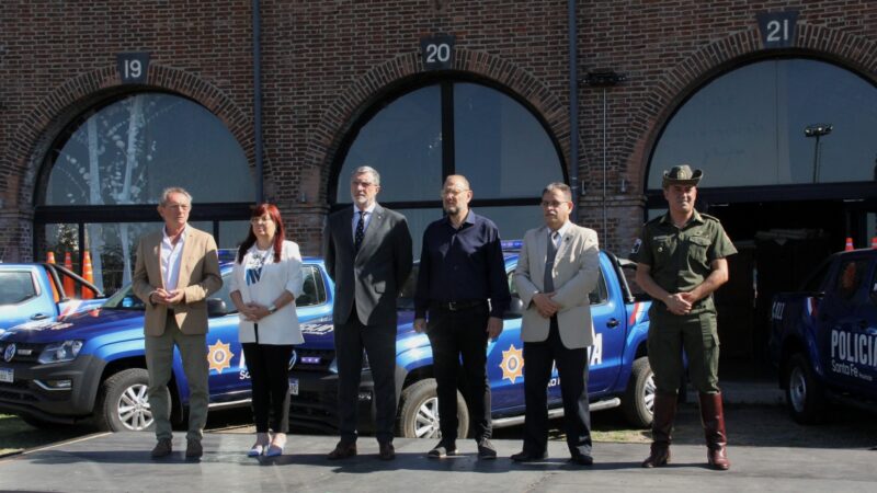 La provincia entregó 31 patrulleros a la Dirección General de Seguridad Rural «Los Pumas»