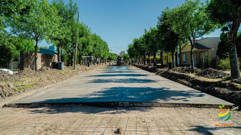 Hacen nueva cuadra de pavimento en Malabrigo