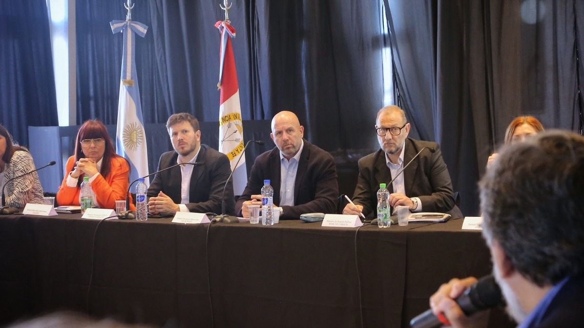 Arena y Corach participaron de una reunión de la Comisión de Libertad de Expresión de Diputados