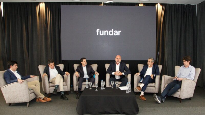 Perotti participó en Rosario del ciclo de conversaciones sobre Ciencia y Biotecnología