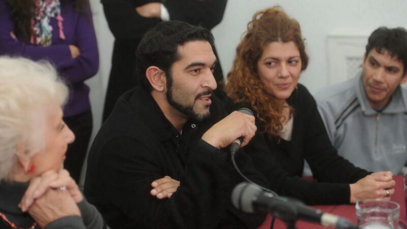 José Roberto Maulin Pratto, el nieto recuperado N° 120, es un joven reconquistense que desde hace años lucha por su identidad.