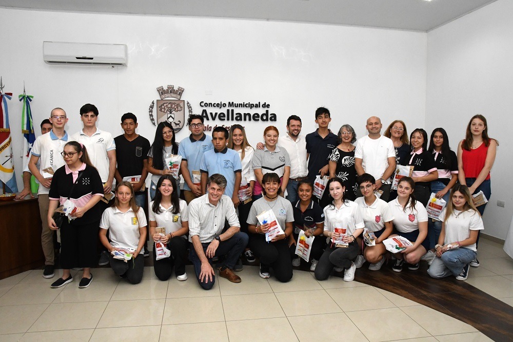 Braidot: «En Avellaneda, confiamos en las nuevas generaciones»