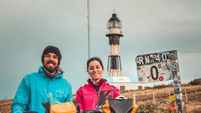 Saliendo de Avellaneda, unieron Alaska con Ushuaia en bicicleta