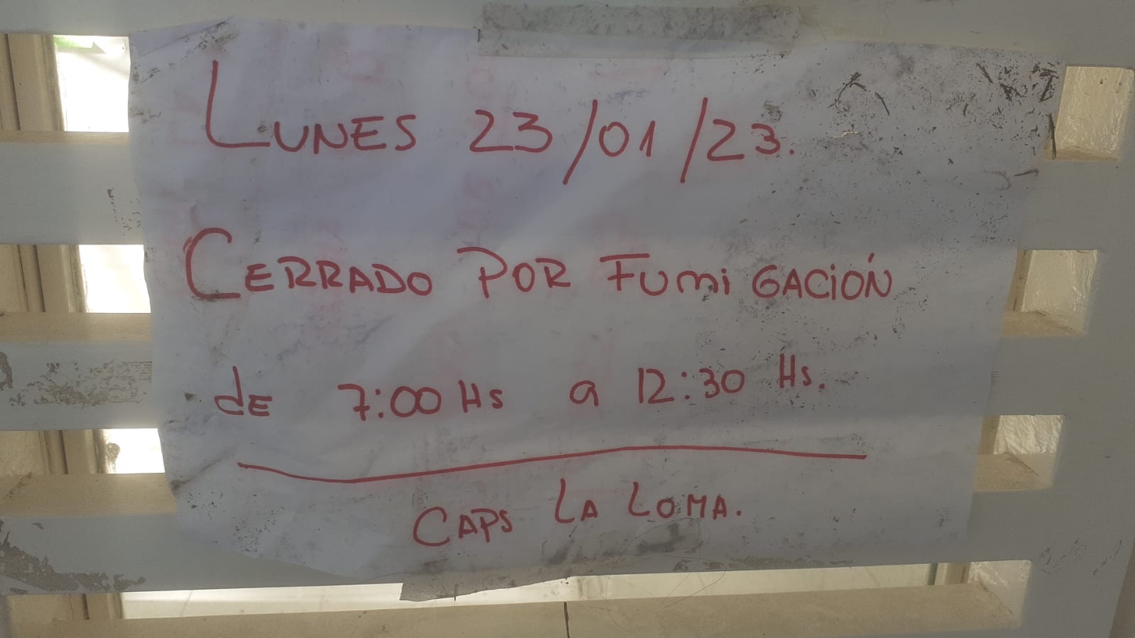 Por fumigación no atiende el Centro de Salud de Barrio La Loma