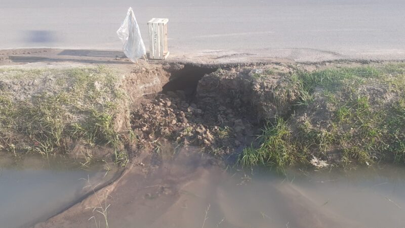 ¡Alerta! Reventó un caño de agua en Reconquista