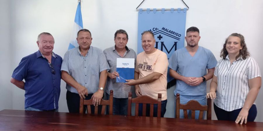 Entregaron un aporte provincial de 3.110.000 al Hospital de Malabrigo