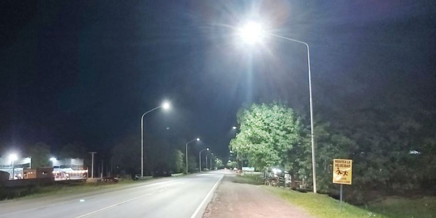 Renovada iluminación en Ruta 11 frente a Malabrigo