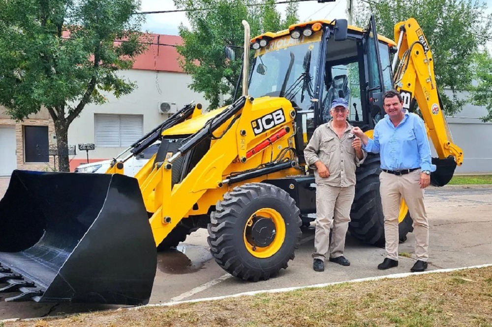 Licitan compra de materiales para obra de colectora RN11