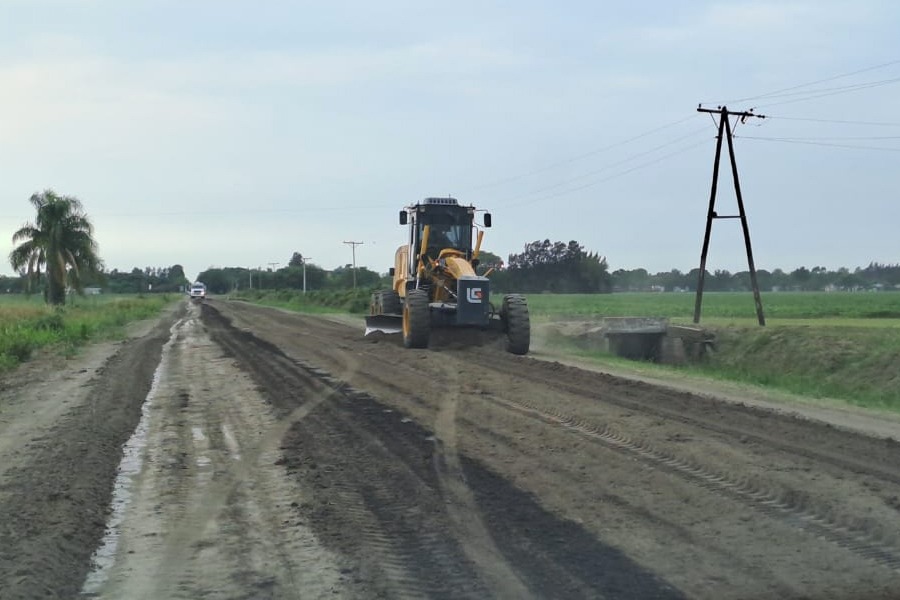 Los Laureles: Comenzó la obra de ripiado de la RP 88-s