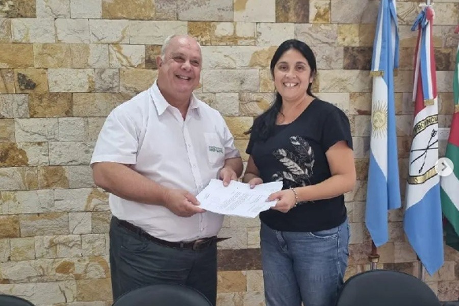 El intendente Ramseyer entregó aporte al Samco