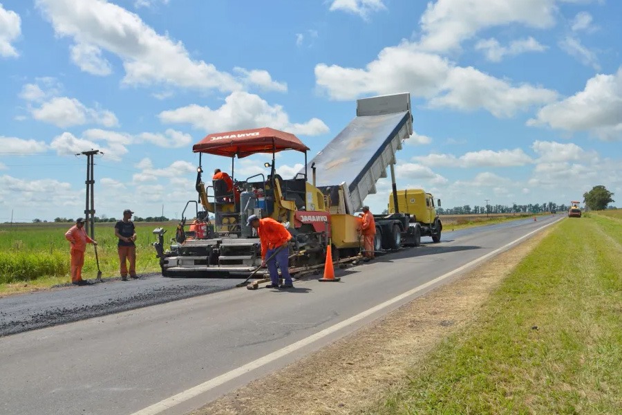 Vialidad realiza mejoras en la Ruta Nacional 11, tramo Vera – Avellaneda