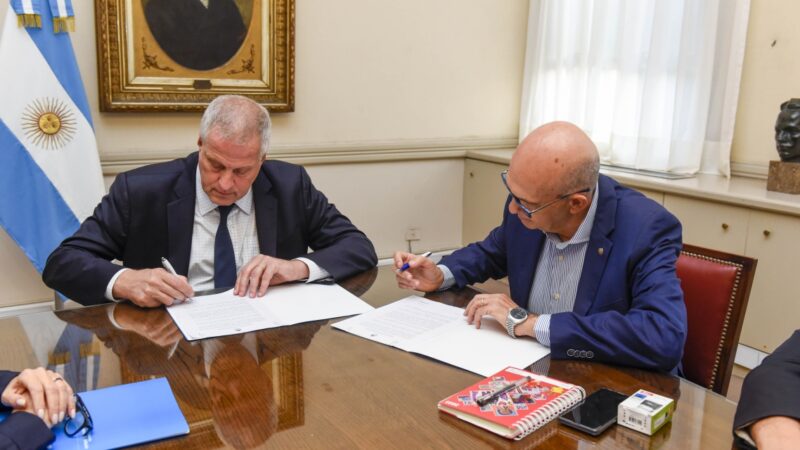 Santa Fe| Incorporan a todas las escuelas primarias al Plan 25