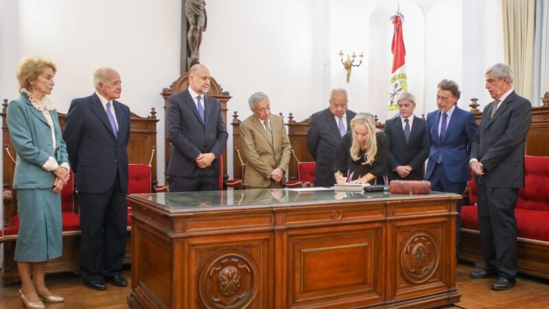 Santa Fe | Perotti en el juramento de autoridades judiciales