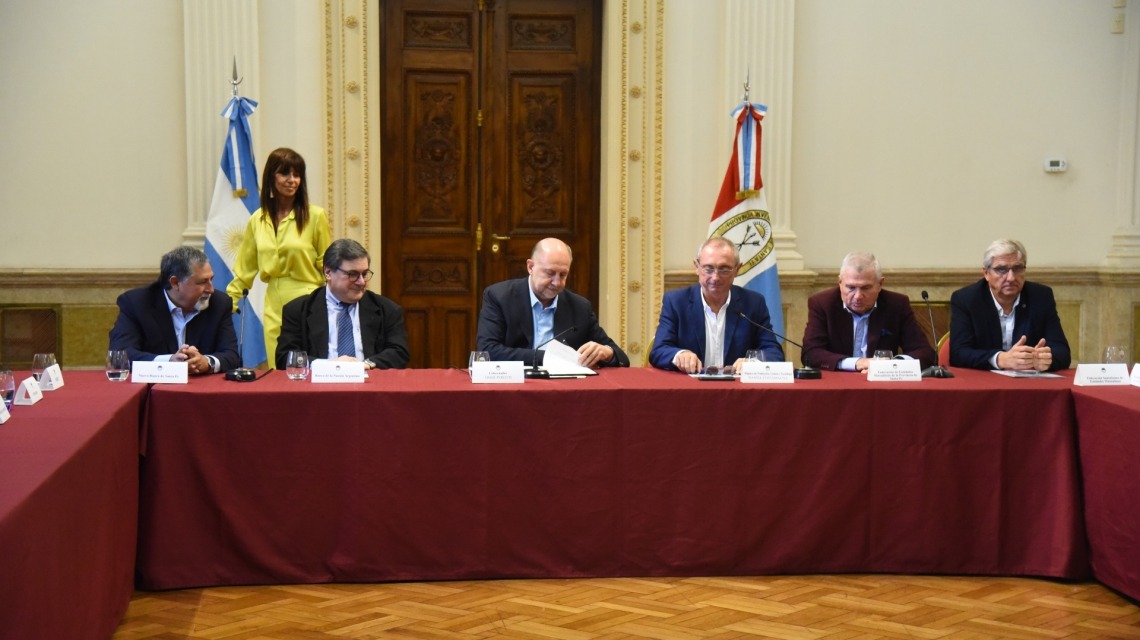 Santa Fe | Perotti anunció nuevas líneas de crédito para el campo