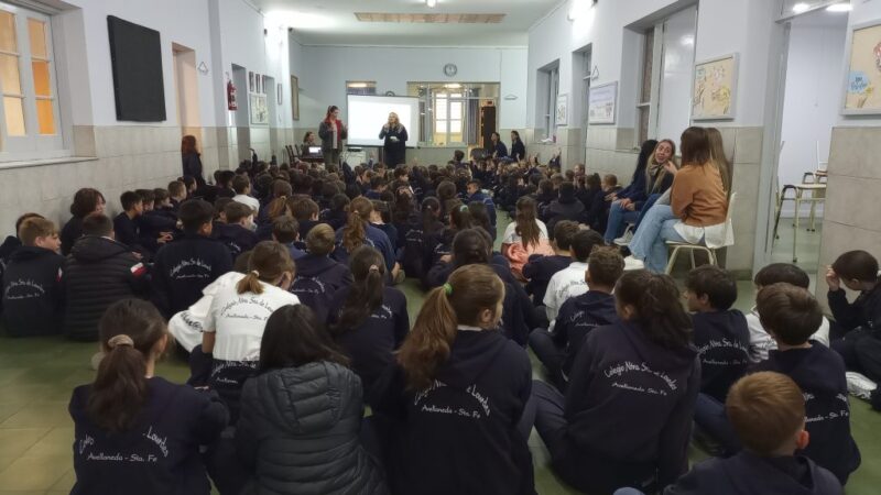 Avellaneda | Concientizan sobre el dengue en las escuelas