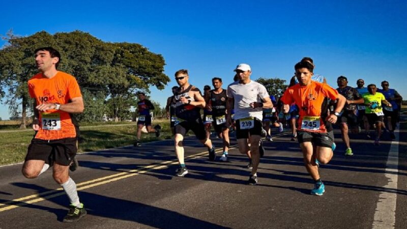 Walter Molina y Adriana Buyatti ganaron Campeonato de Duatlón