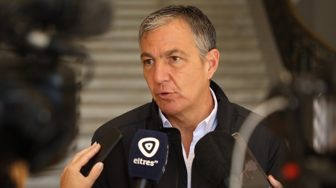 Pusineri precisó aspectos del acuerdo salarial  con los gremios