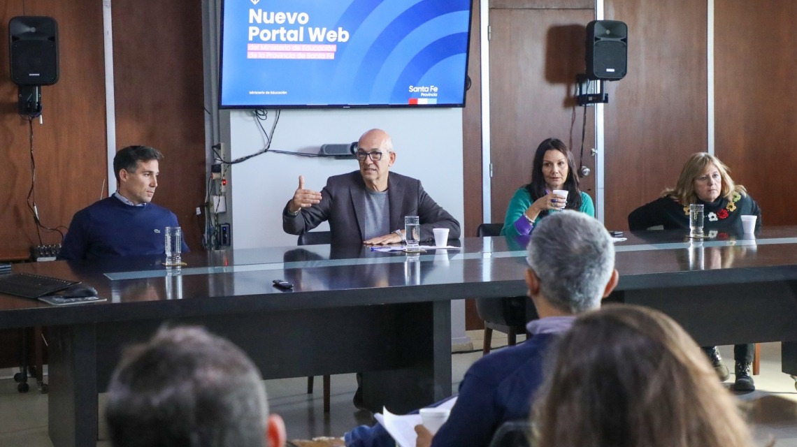 El Ministerio de Educación presentó su nuevo portal