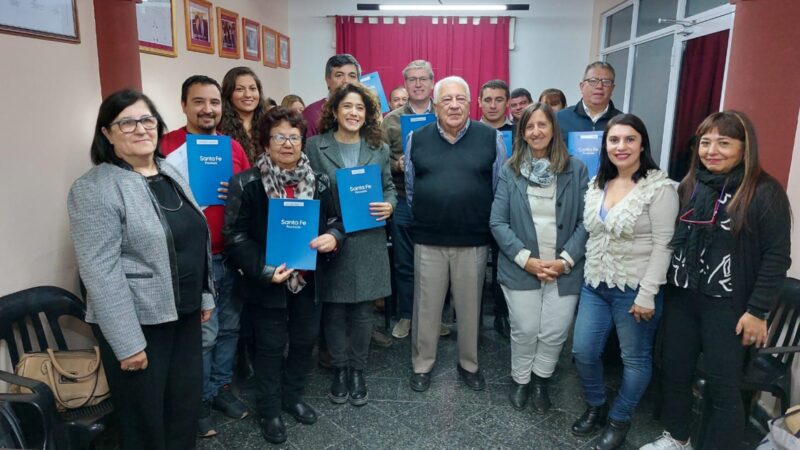 Firman convenios con municipios del norte de Santa Fe
