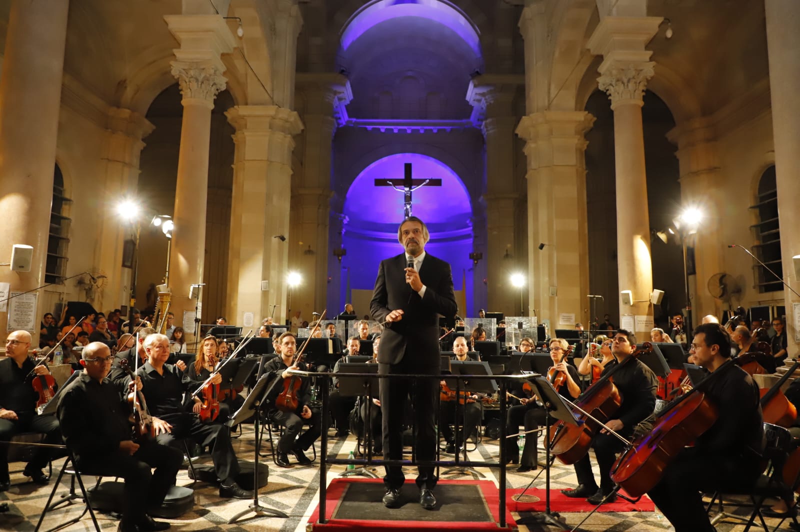 Reconquista | La Sinfónica deslumbró en su primer concierto