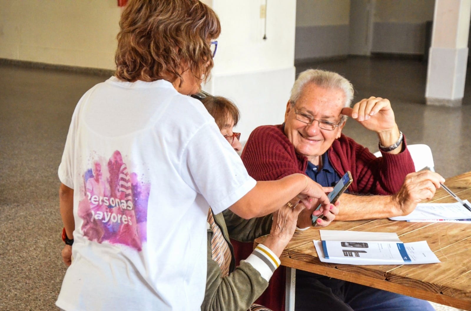 Mayores en red: innovador espacio para conectarte con Reconquista