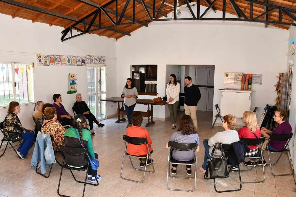 Comenzó el programa “Mayores en red en Avellaneda”