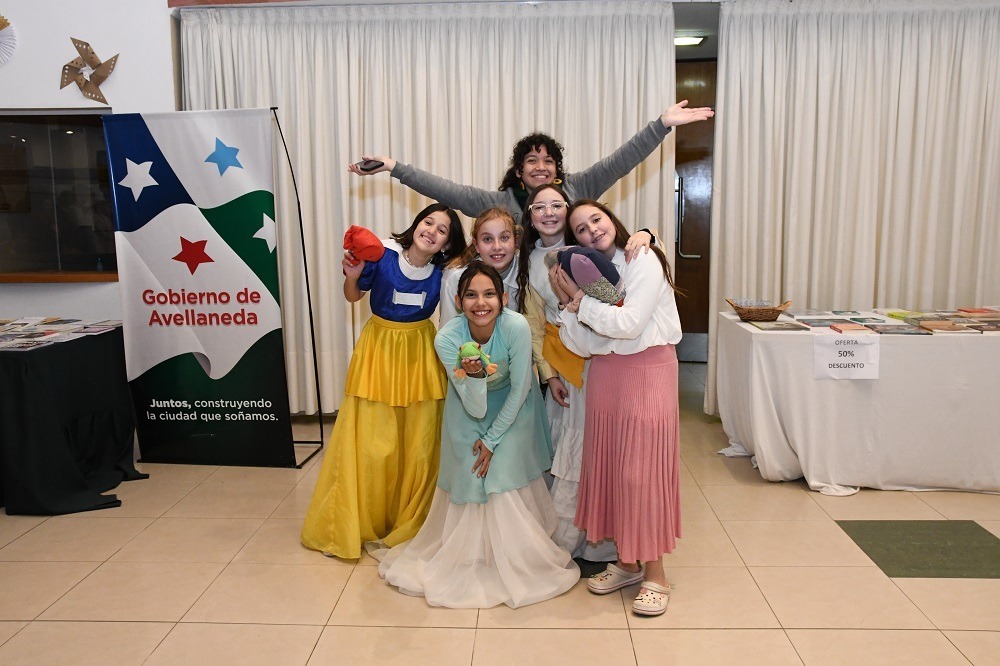 Exitosa edición de la Feria del libro 2023 en Avellaneda