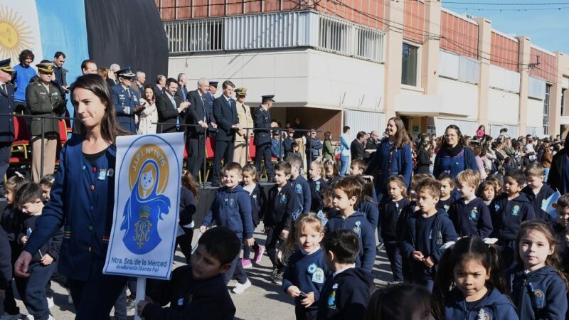Avellaneda conmemoró el día de la bandera y su creador