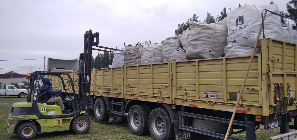 Ecobotellas: promueven acciones para mejorar la gestión de residuos