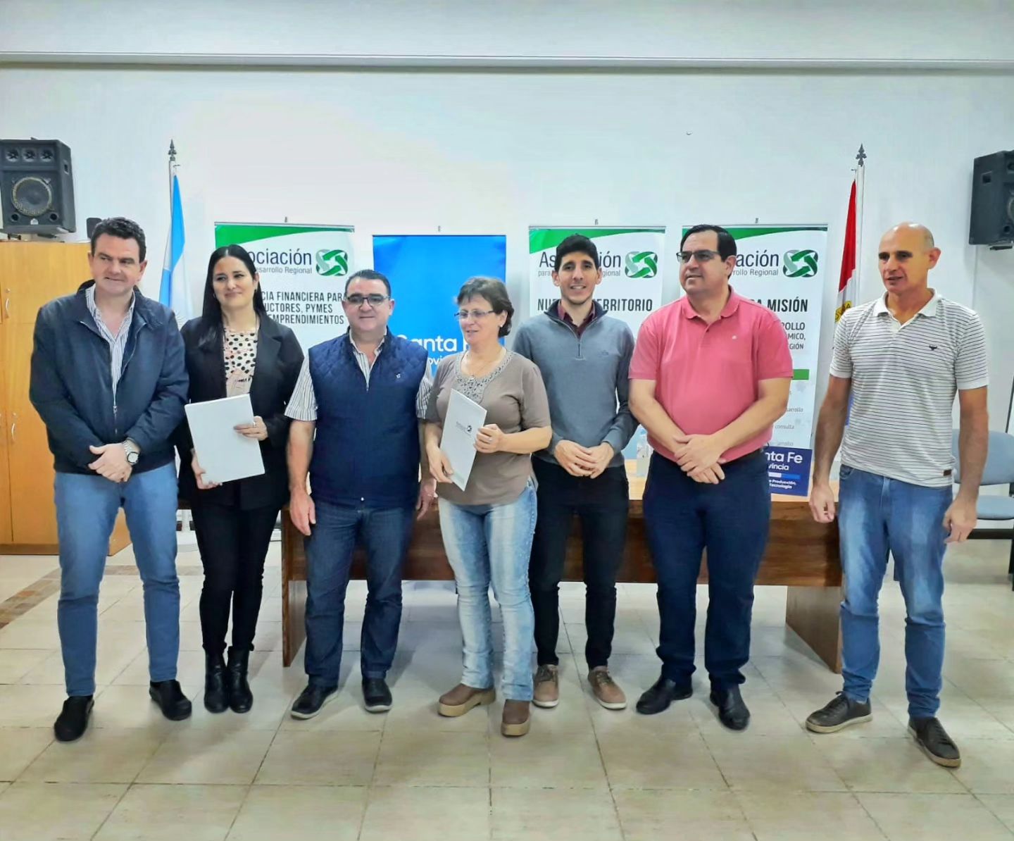 Entregan créditos a productores de Malabrigo