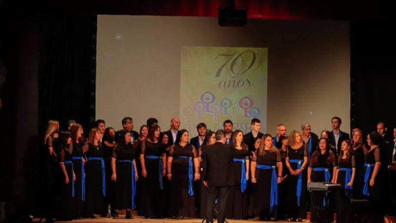 El Coro Polifónico «Prof. Dionisio Cantero» celebró 70 años