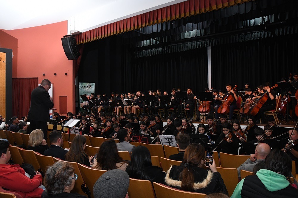 Más de 100 niños y jóvenes protagonizaron “Concertados”