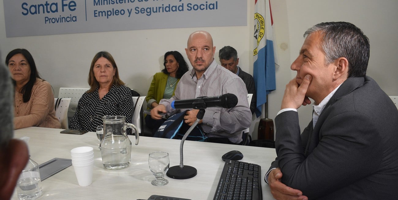 La provincia corrige errores en liquidación de sueldos a docentes
