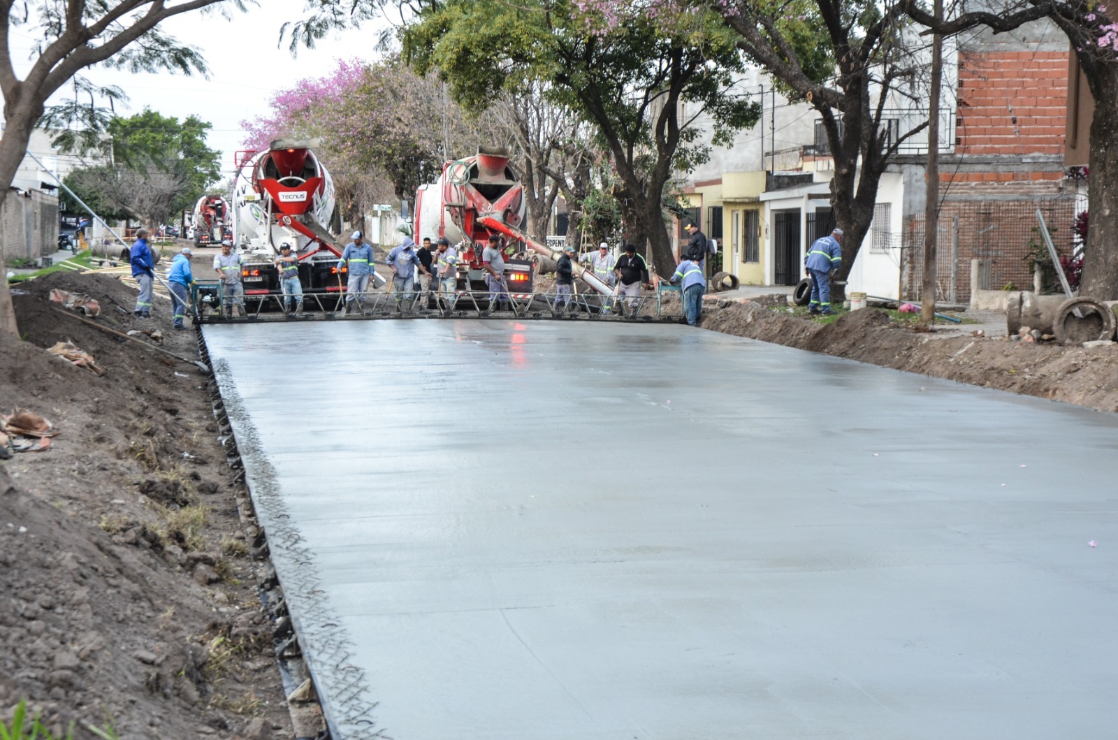 Avanza la pavimentación en los barrios de Reconquista
