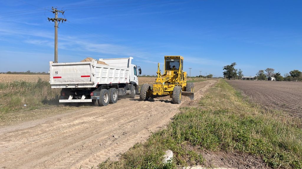 Avellaneda mejora los caminos rurales