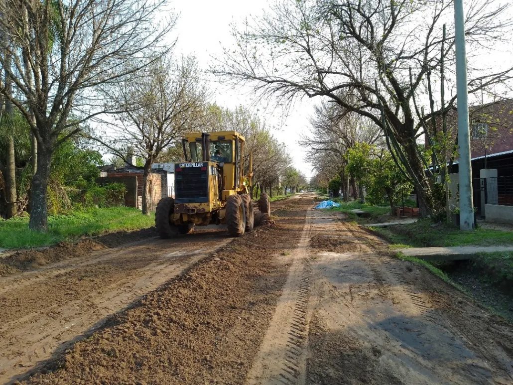 Romang: mantenimiento de calles en el sector sur