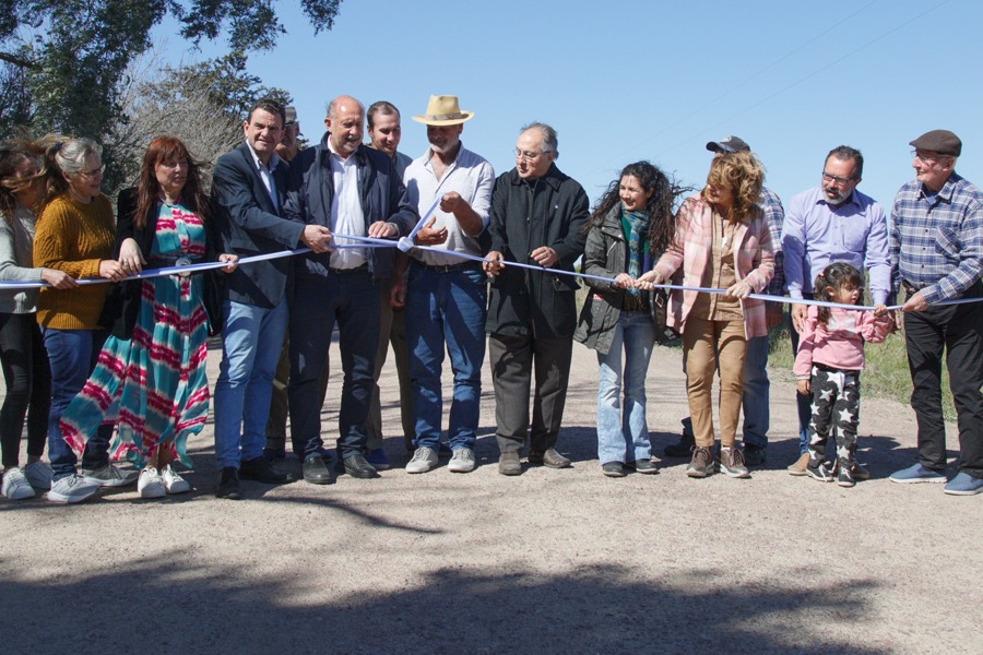 Inauguraron nuevo camino rural entre Malabrigo y Los Laureles