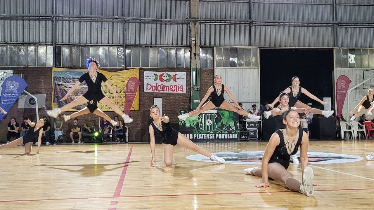 Estudiantina: espectáculo de alto nivel en la competencia de aeróbica en Reconquista