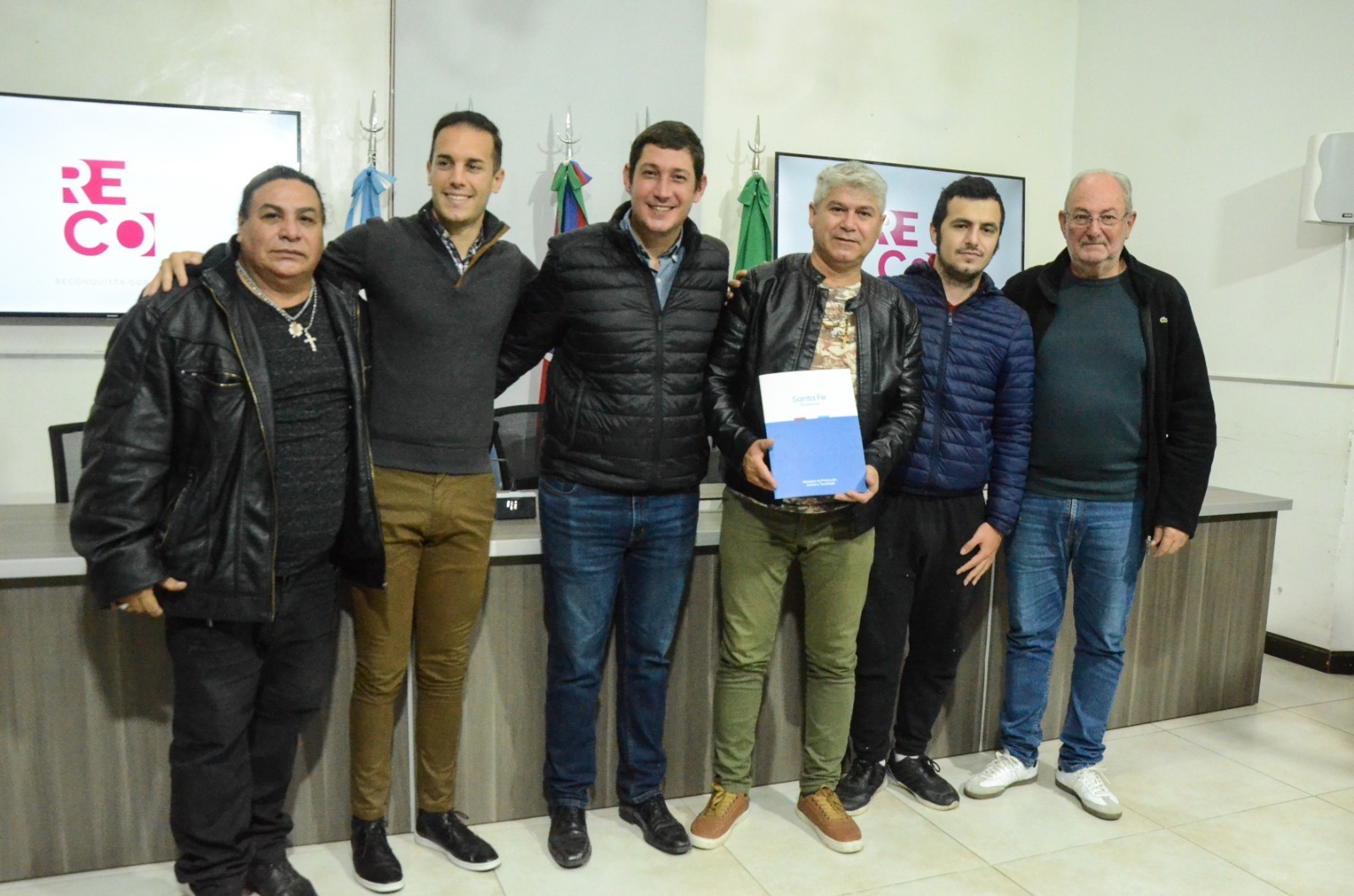 Reconquista: entregaron matrículas que formalizan a cooperativas
