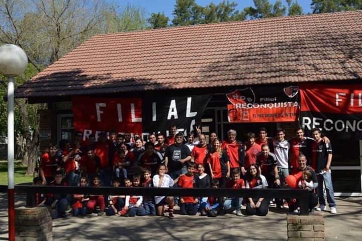 Reconocen a la filial del Club Atlético Newell´s por los 30 años