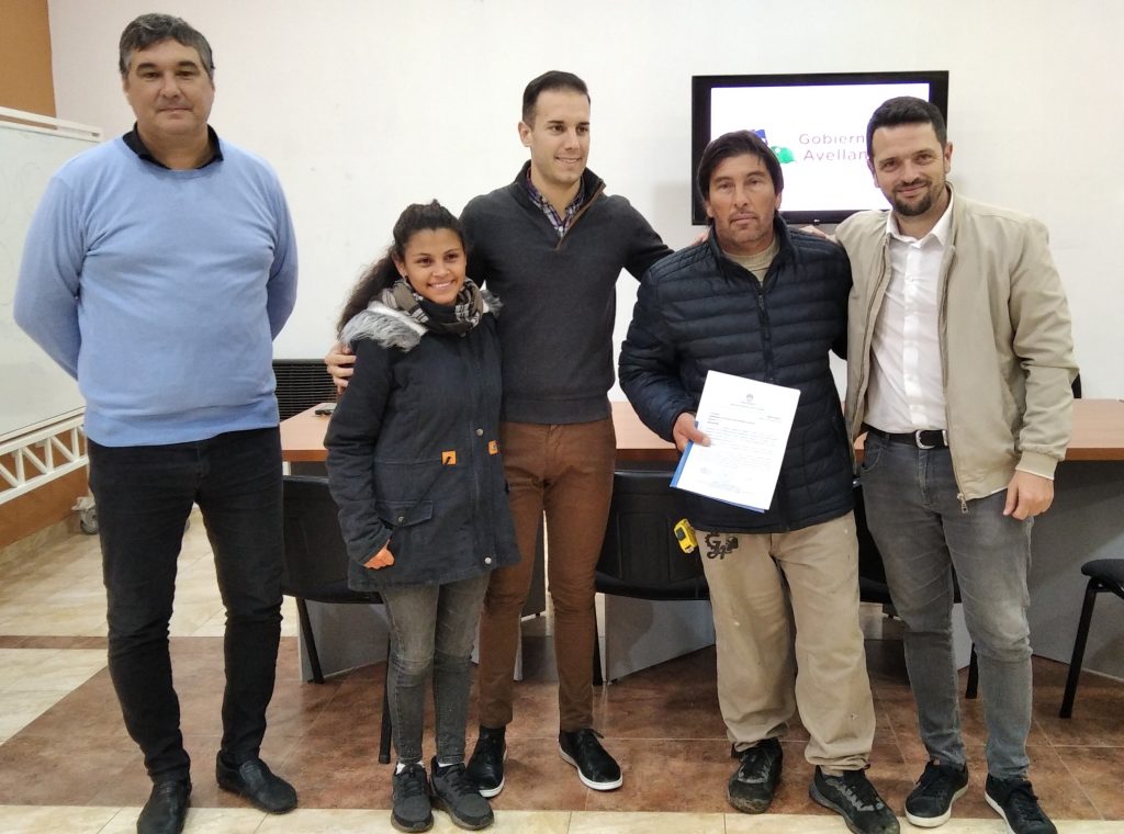 Más trabajo genuino: Una nueva cooperativa de trabajo en Avellaneda